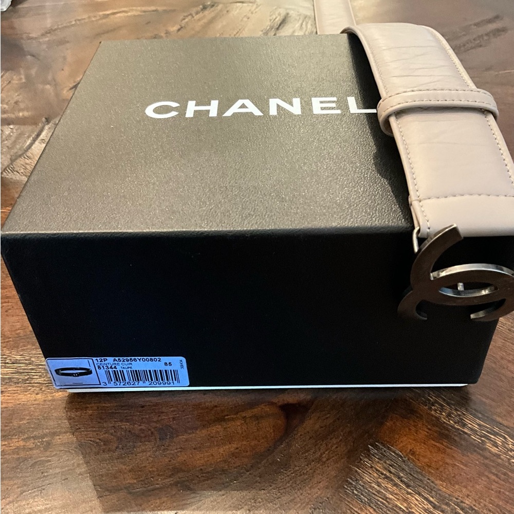 Chanel belt with charms